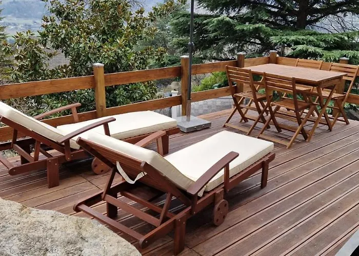 Oasi * أَويستا